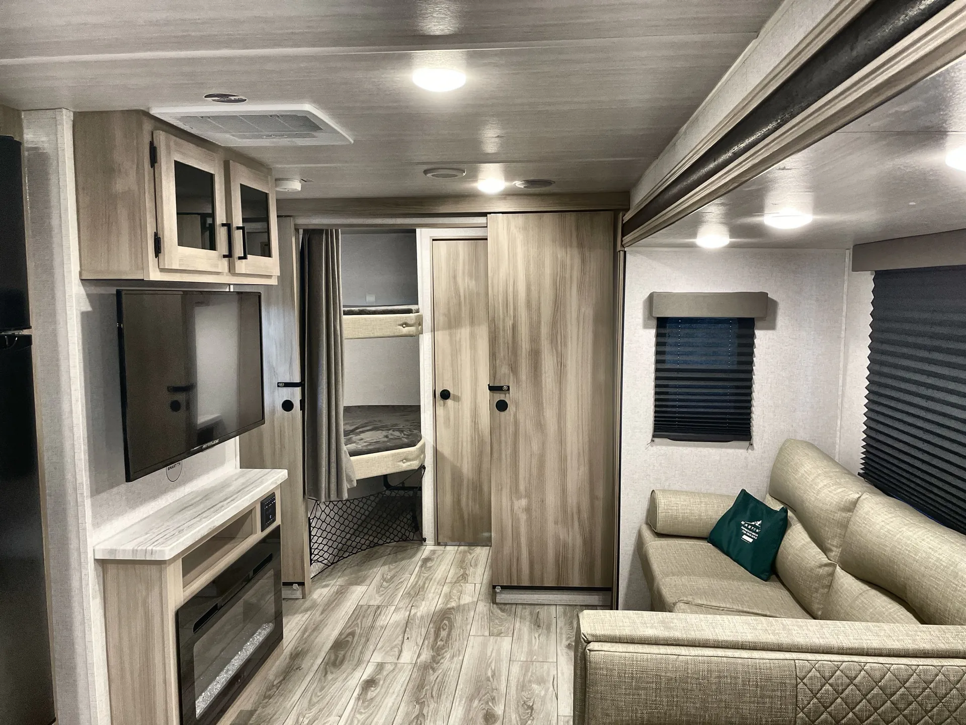 2025 East to West Della Terra 300DB — living area main