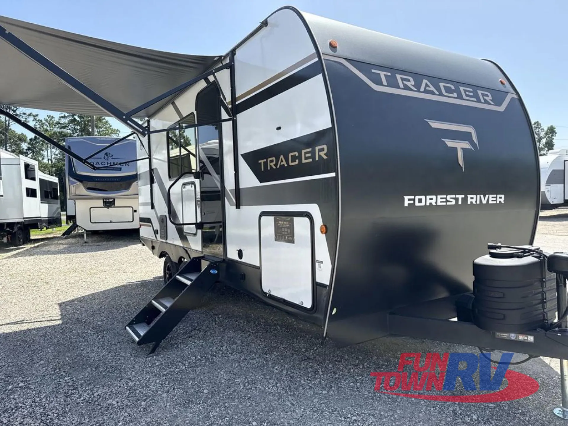 2027 Forest River Tracer 195RB dealer photo 1 from Fun Town RV
