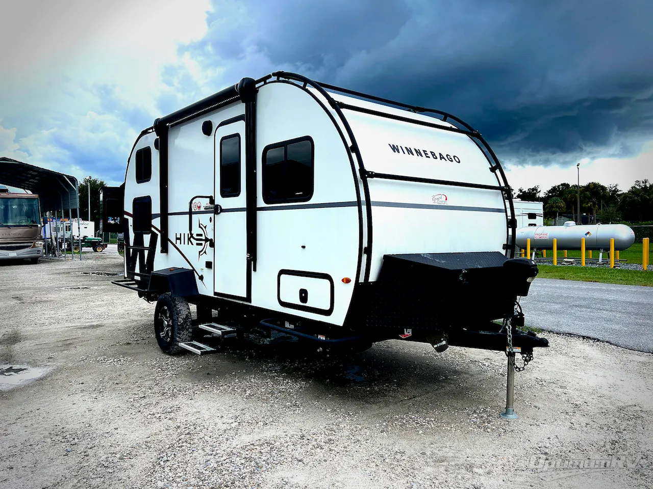 2022 Winnebago Hike H172BH - Photo 2