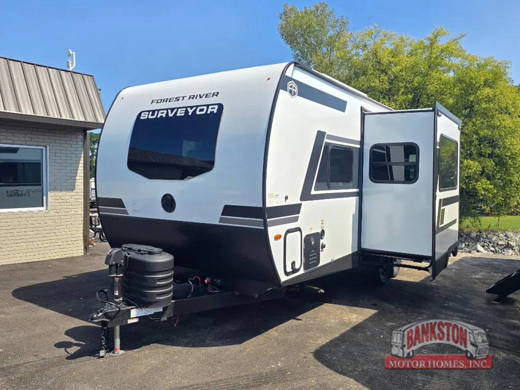 2027 Forest River Surveyor Legend 202RBLE, Photos photo 10