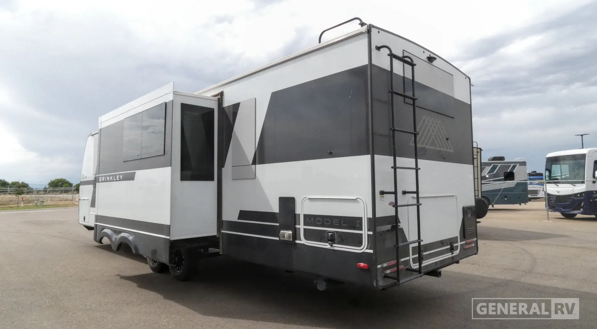 2026 Brinkley Model I 294 - Photo 4
