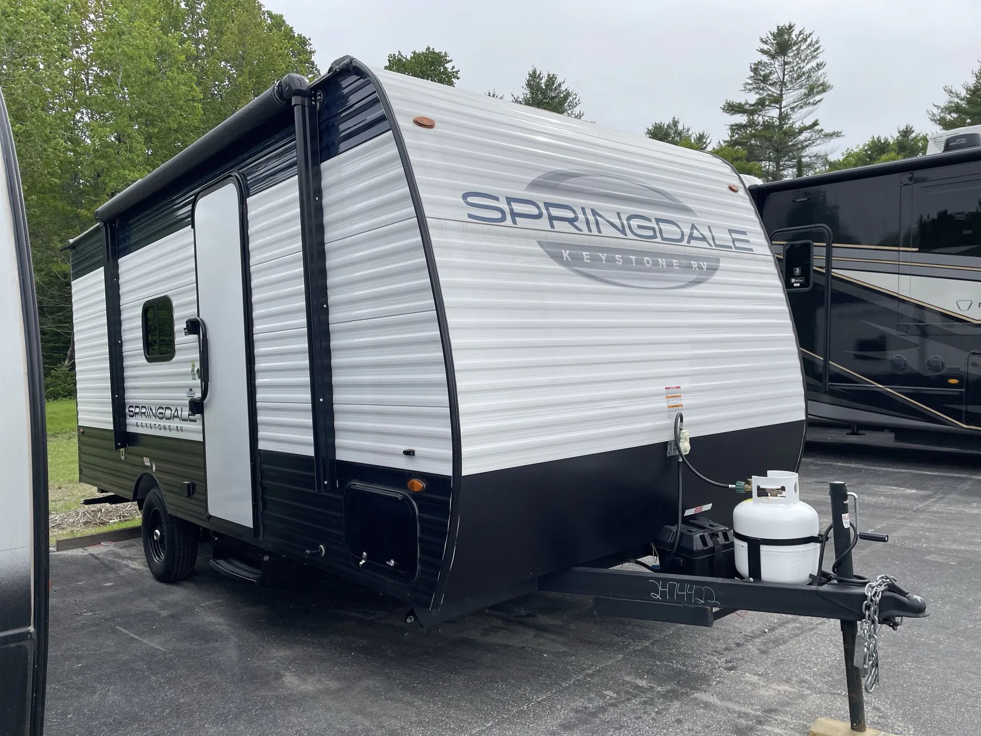 2025 Keystone Springdale 1760BH dealer photo 1 from Camping World