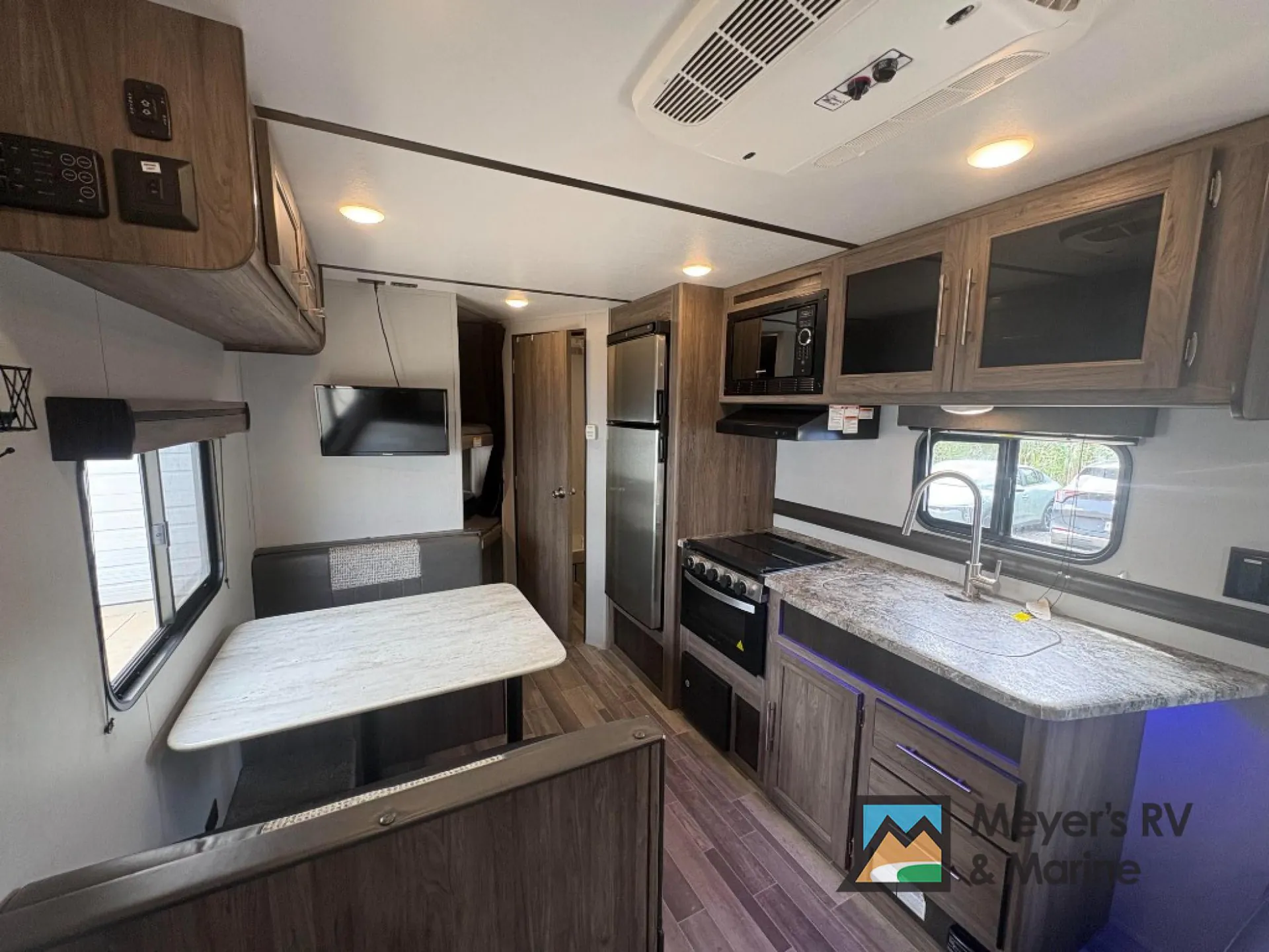 2020 CrossRoads Zinger 252BH - Photo 4