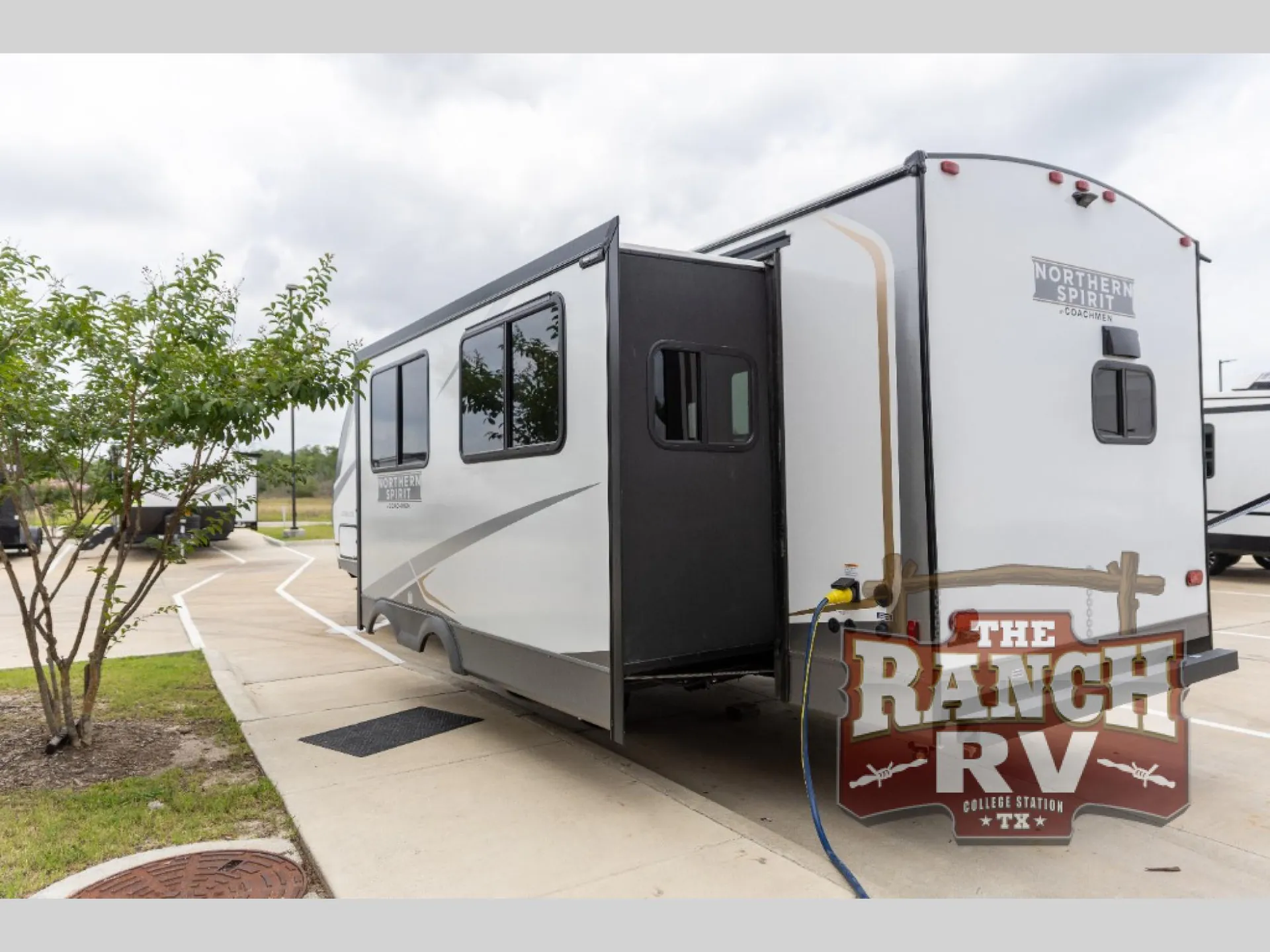 2025 Coachmen Northern Spirit Ultra Lite 2965RK - Photo 4