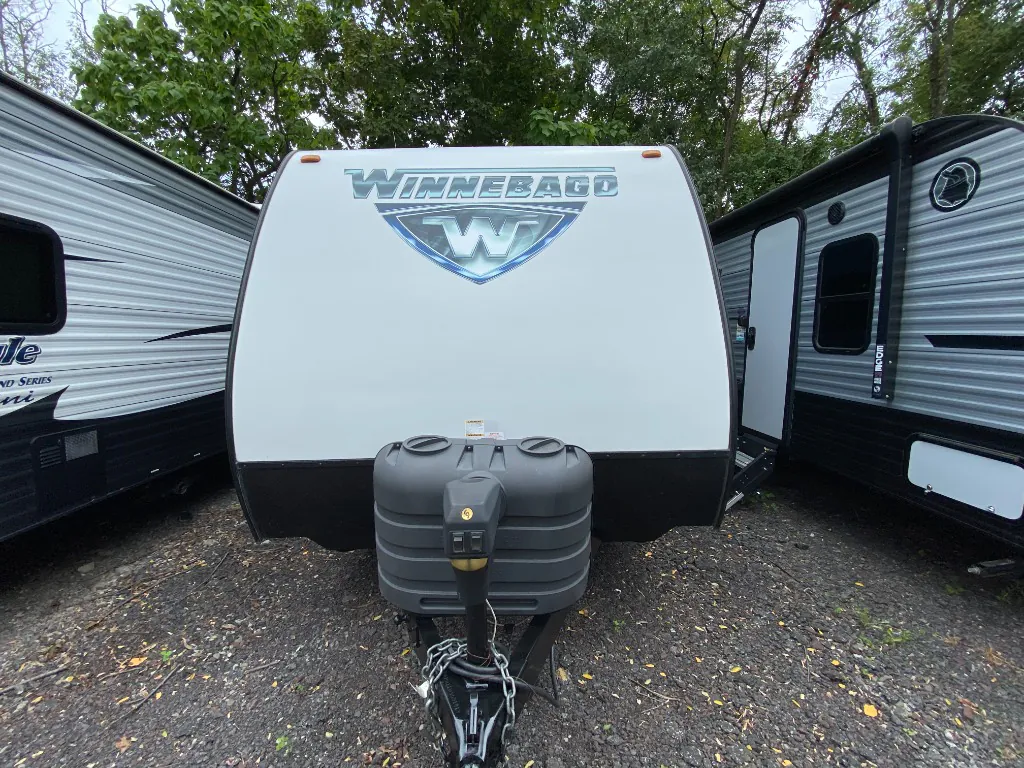 2017 Winnebago Micro Minnie 1700BH - Photo 3