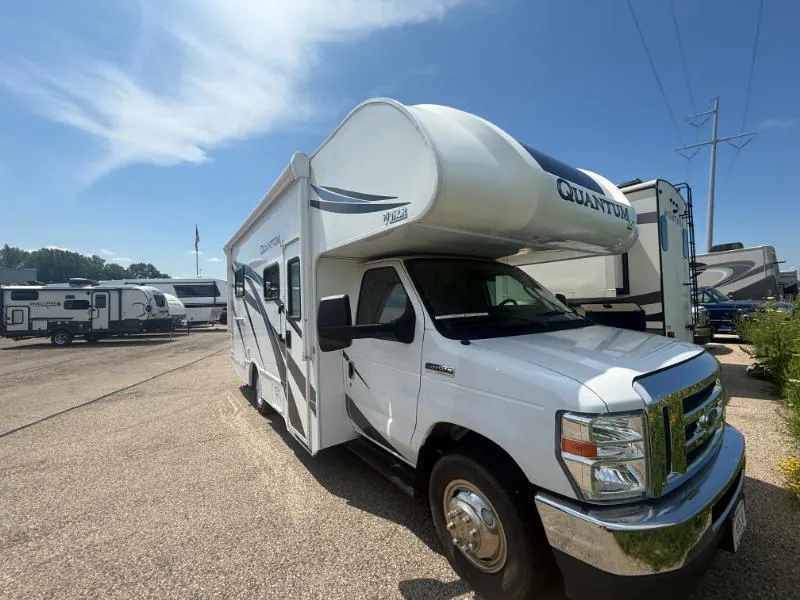 2023 Thor Motor Coach Quantum LC22 - Photo 2