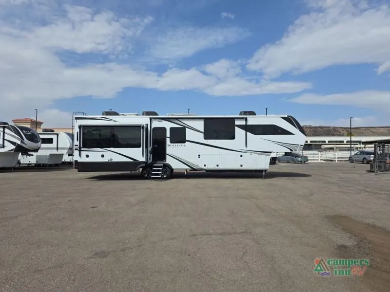 2025 Grand Design Solitude 388MBS - Photo 4