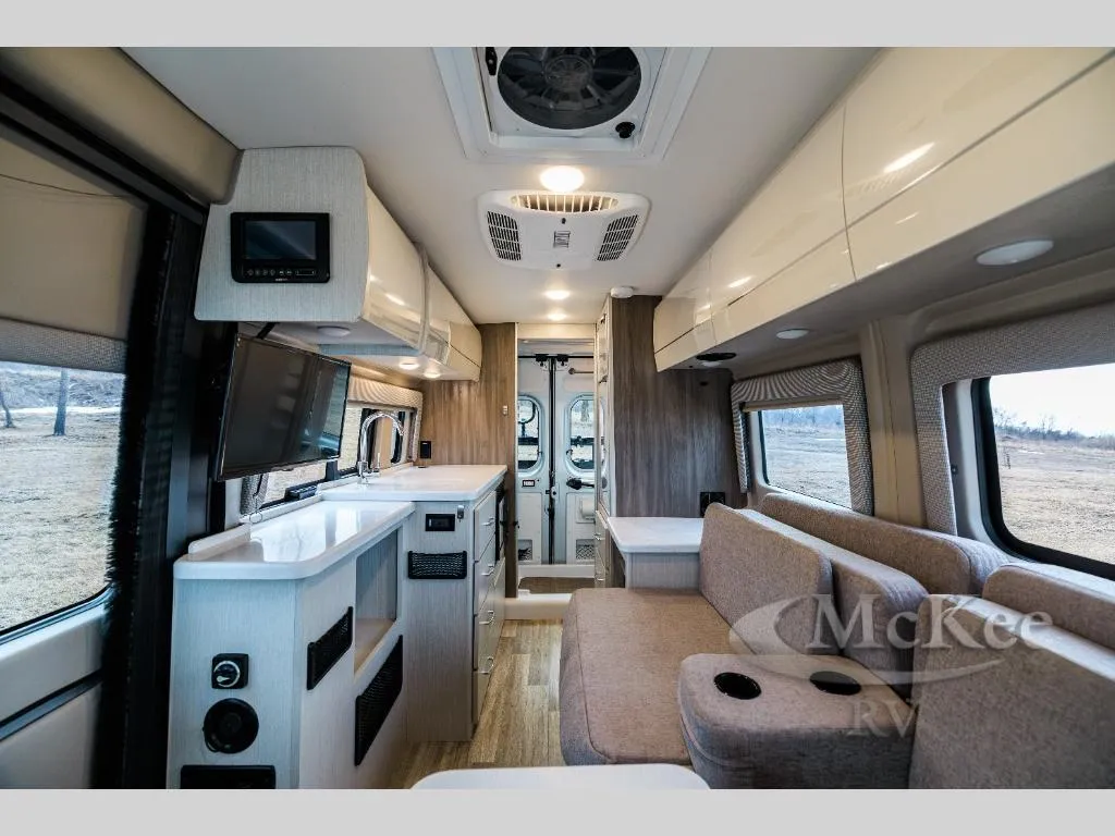 2024 Thor Motor Coach Tellaro 20K - Photo 3