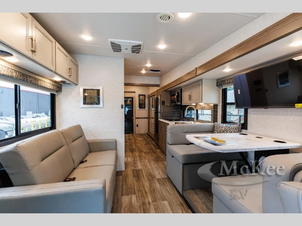 2027 Thor Motor Coach Outlaw 38M - Photo 3