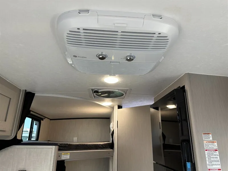 2026 Coachmen Apex Nano 186BH, Photos photo 25