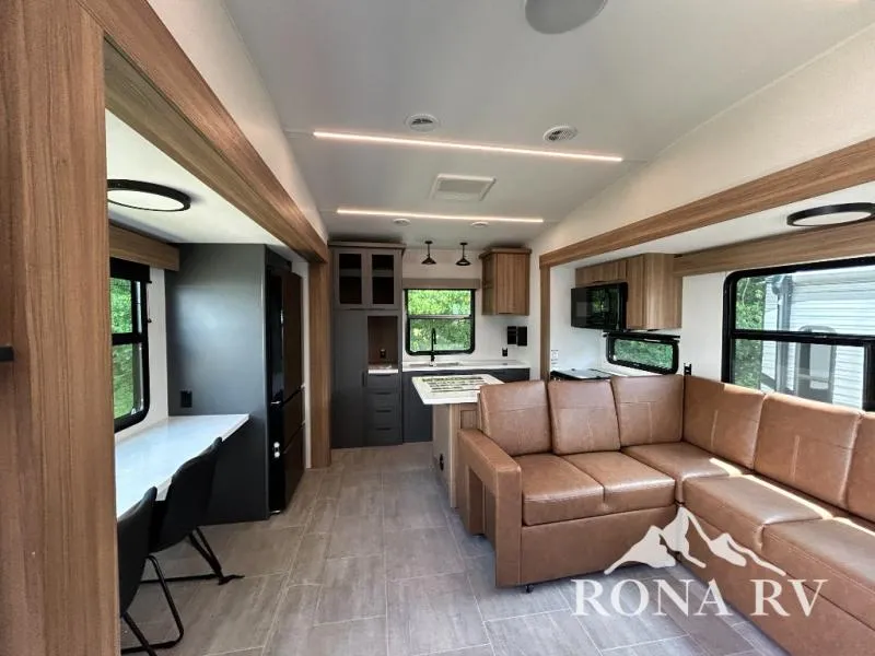 2025 Heartland Corterra CT 3.2 - Photo 3