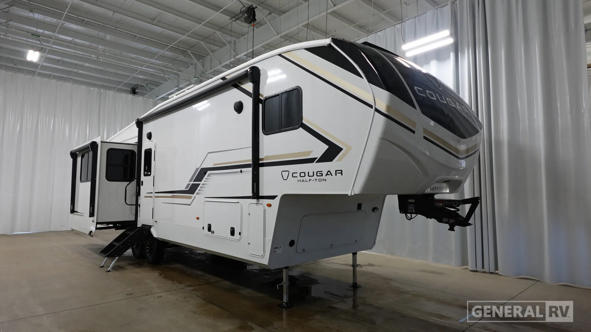 2027 Keystone Cougar Half-Ton 29MBD - Photo 2