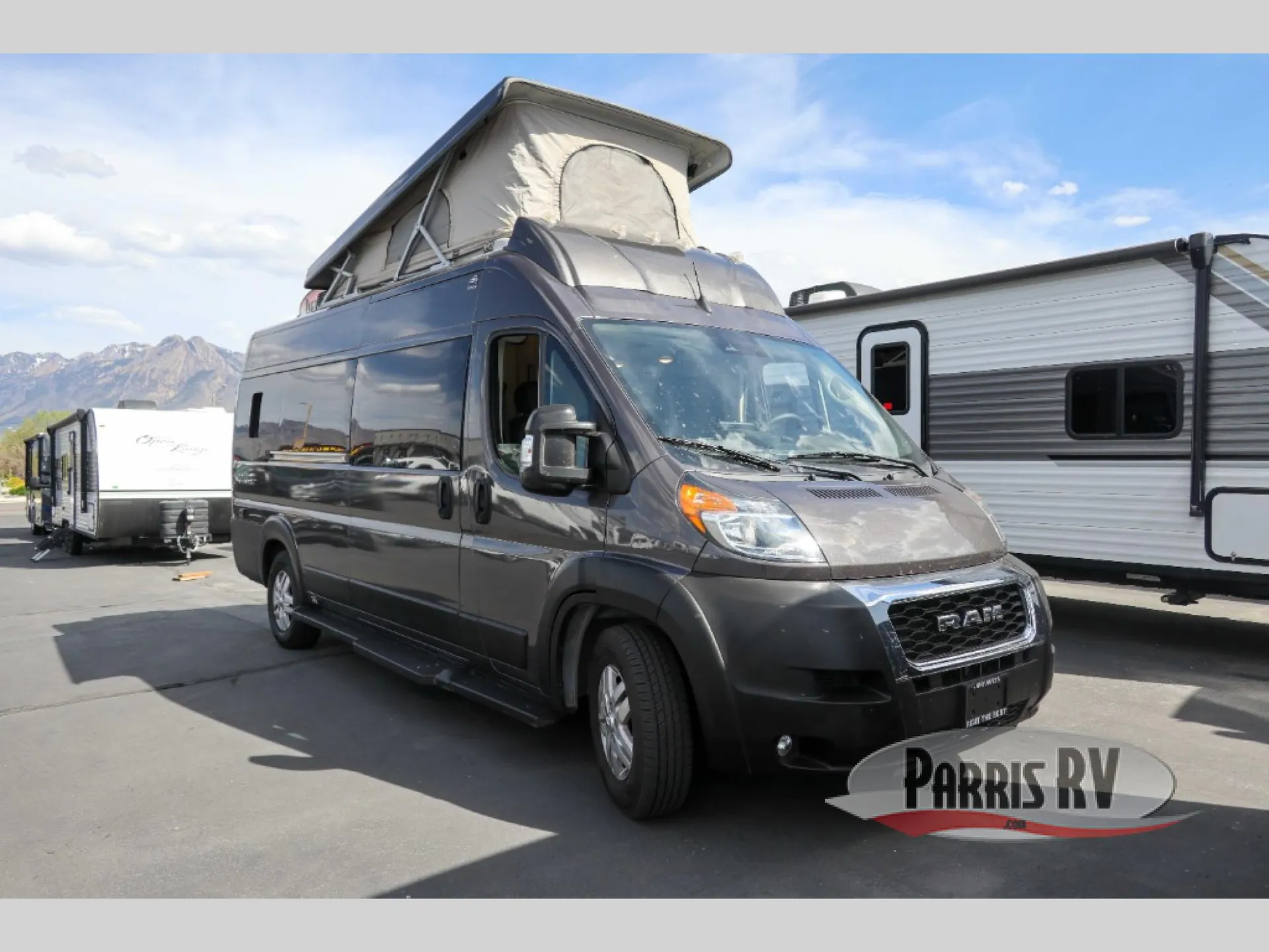 2024 Thor Motor Coach Dazzle 2AB - Photo 2