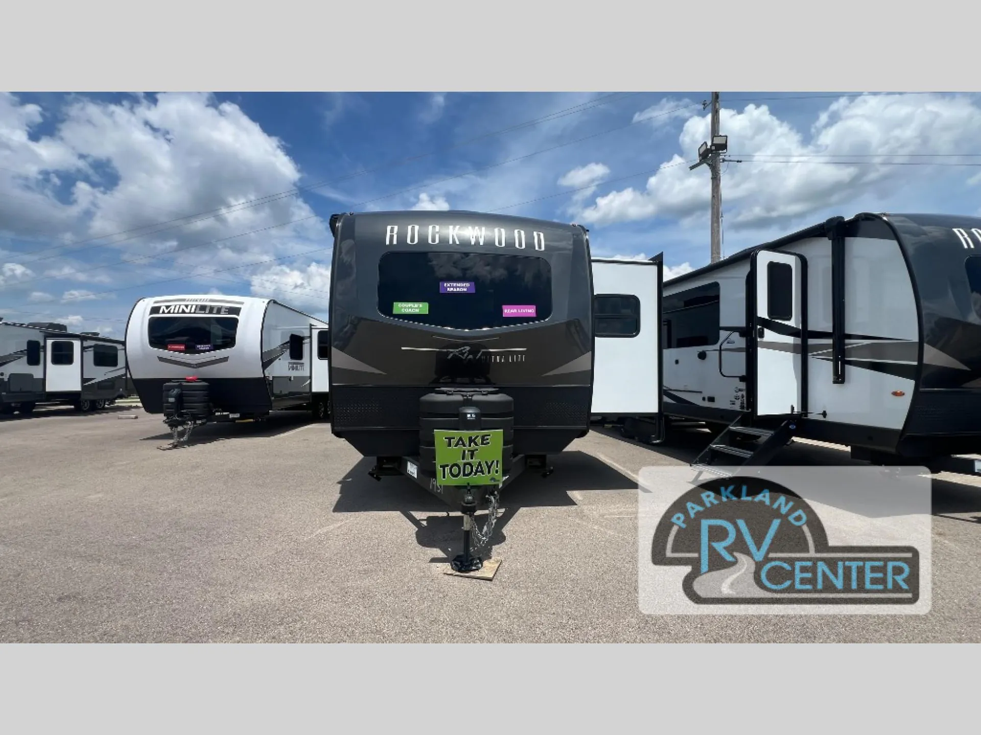 2025 Forest River Rockwood Ultra Lite 2908RL - Photo 4