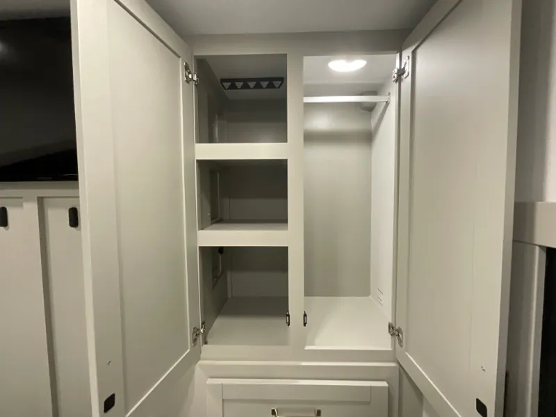 2026 Brinkley Model Z 2810, Photos photo 30