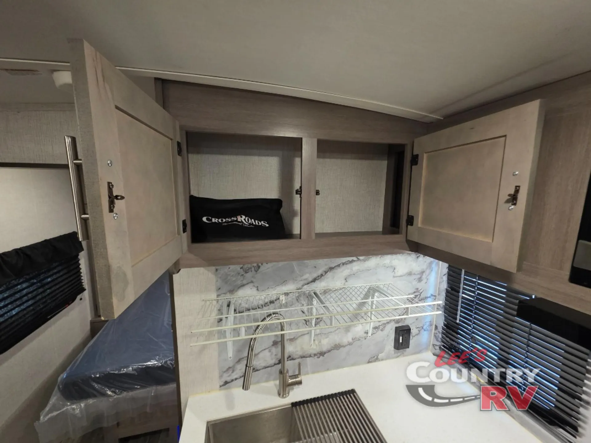 2022 CrossRoads Sunset Trail Super Lite 299QB - Photo 3