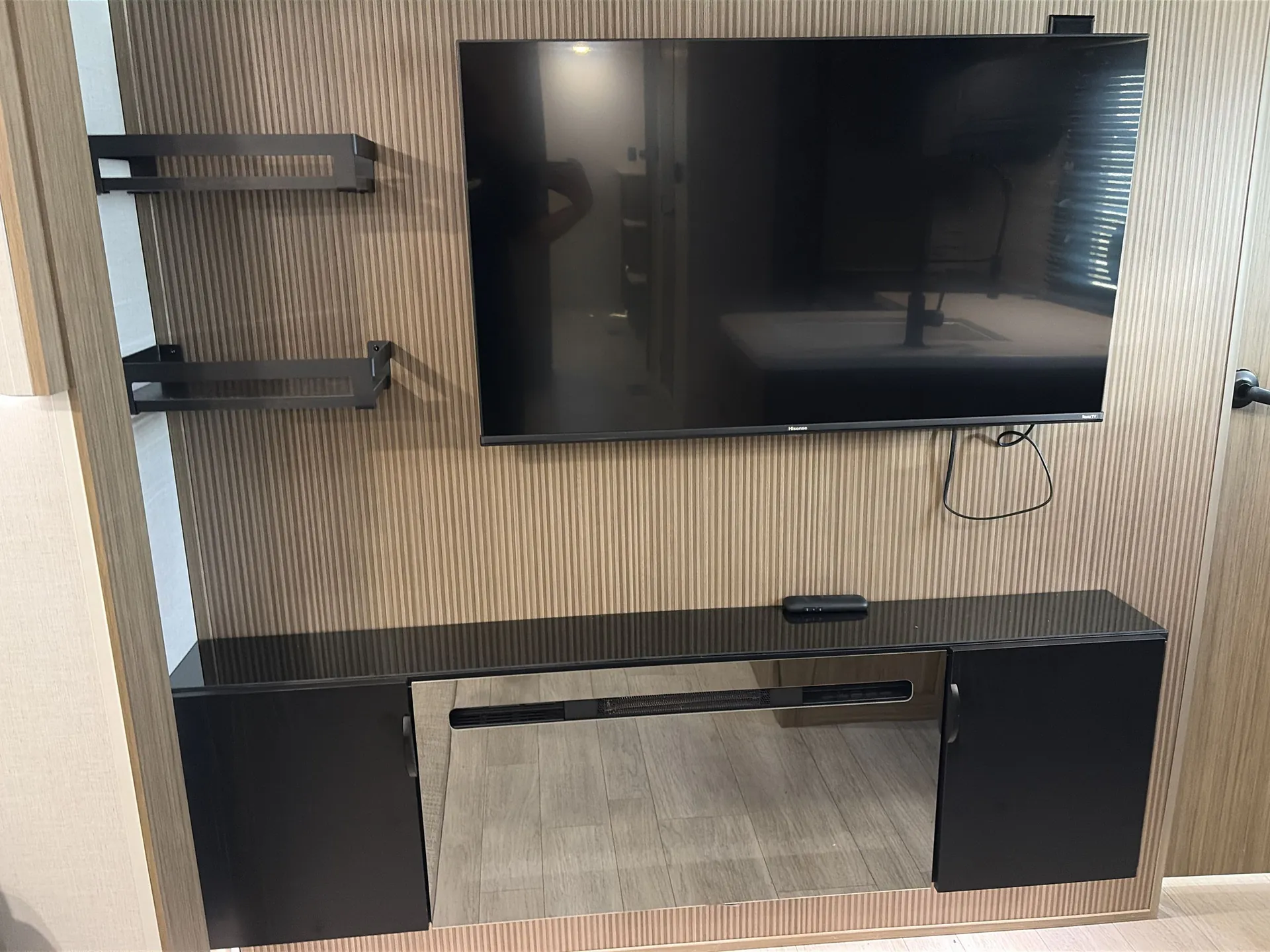 2025 Forest River Wildwood 33TS — living area main