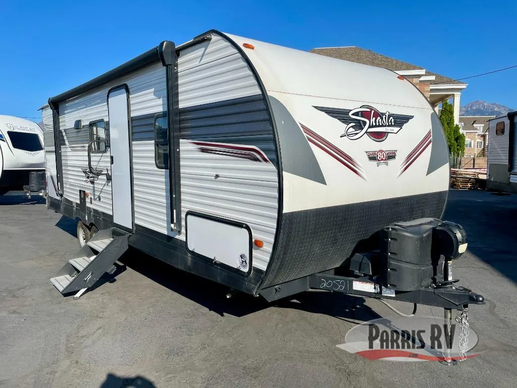 2022 Shasta RVs Shasta 28BH - Photo 3