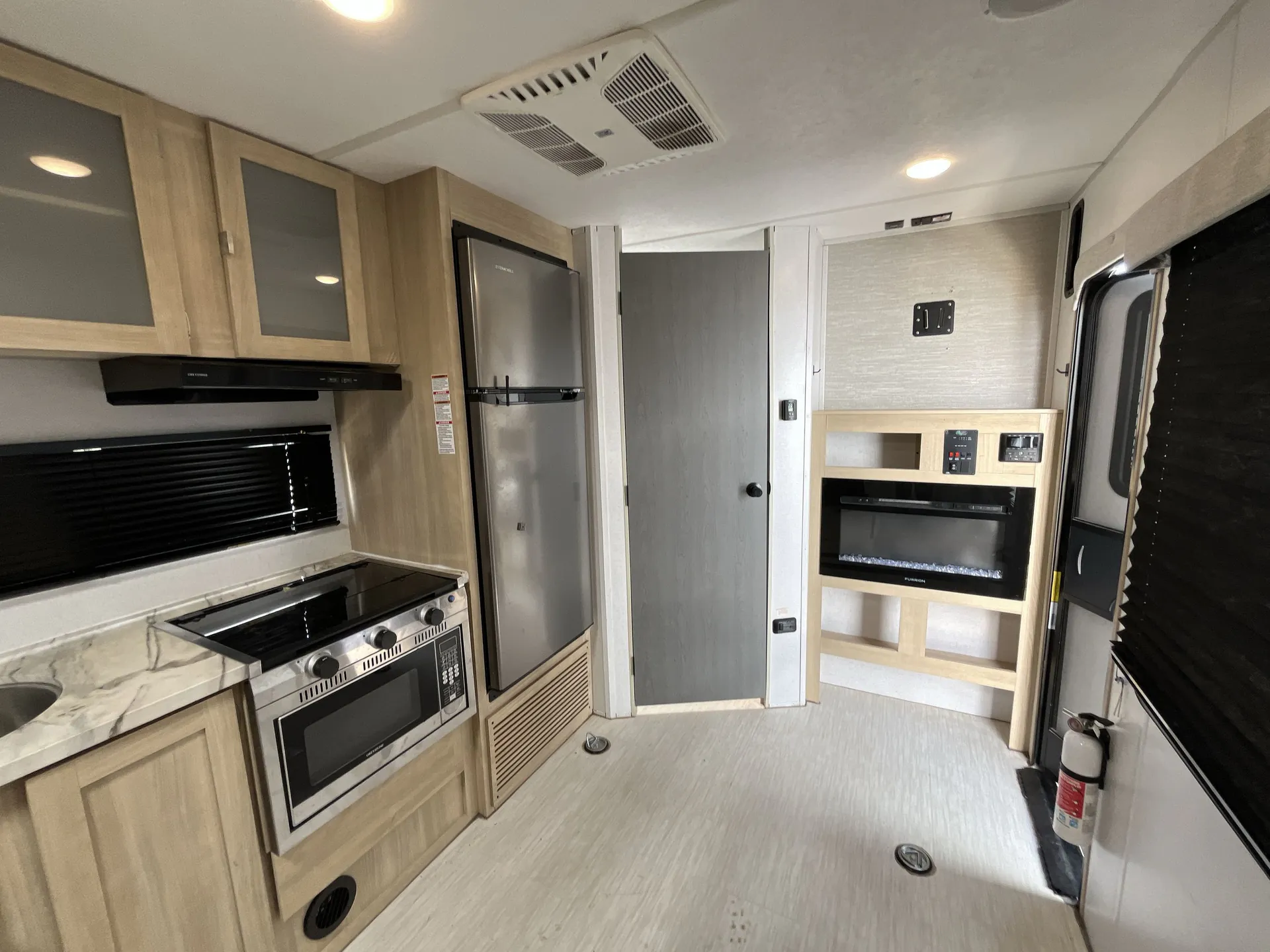 2023 Forest River Salem FSX 260RT — living area main