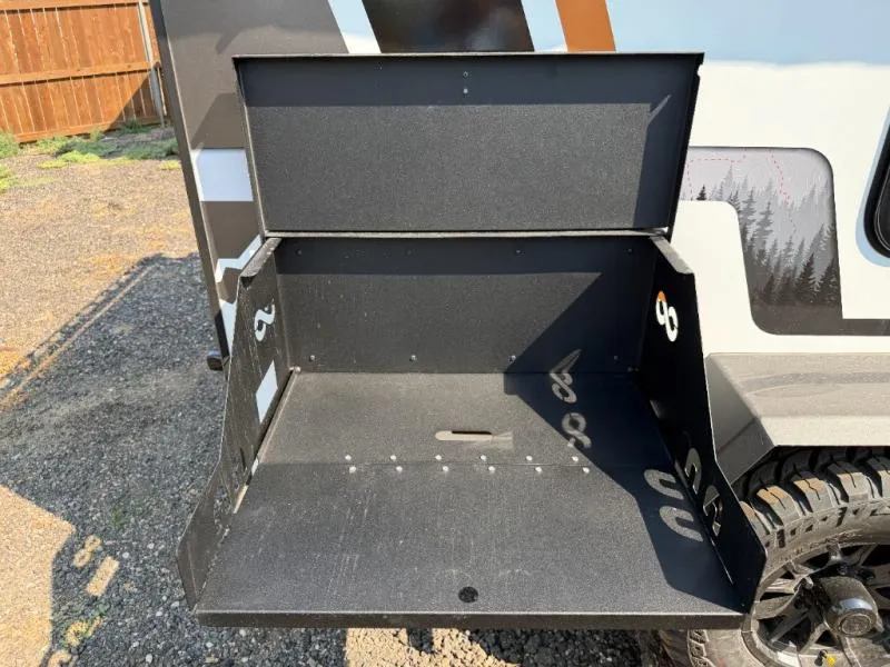 2027 Encore RV ROG 12RK - Photo 3