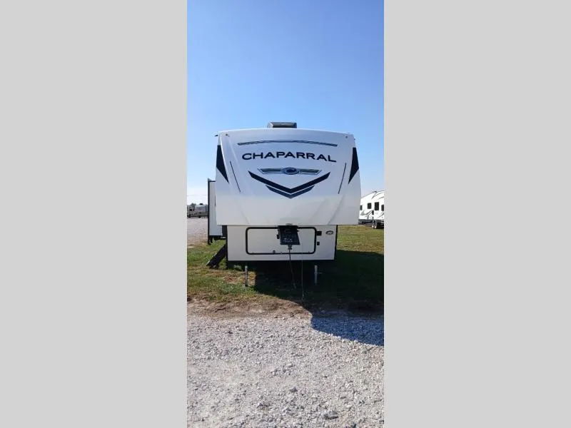 2024 Coachmen Chaparral Lite 284RL - Photo 3