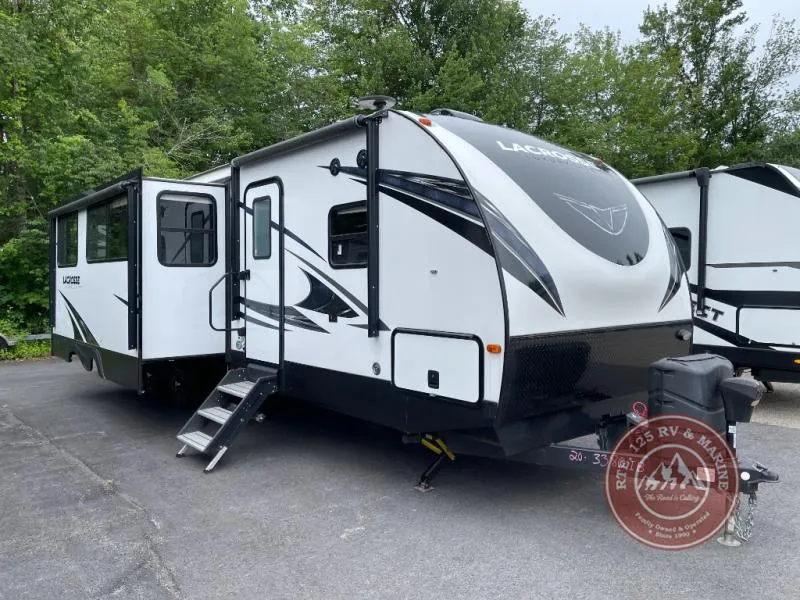 2020 Prime Time RV LaCrosse 3380IB - Main photo