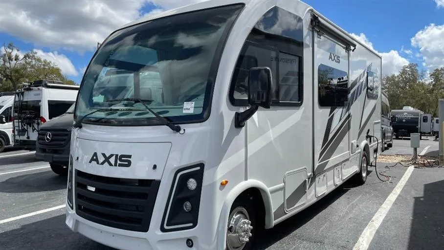 2026 Thor Motor Coach Axis 24.1 - Photo 4
