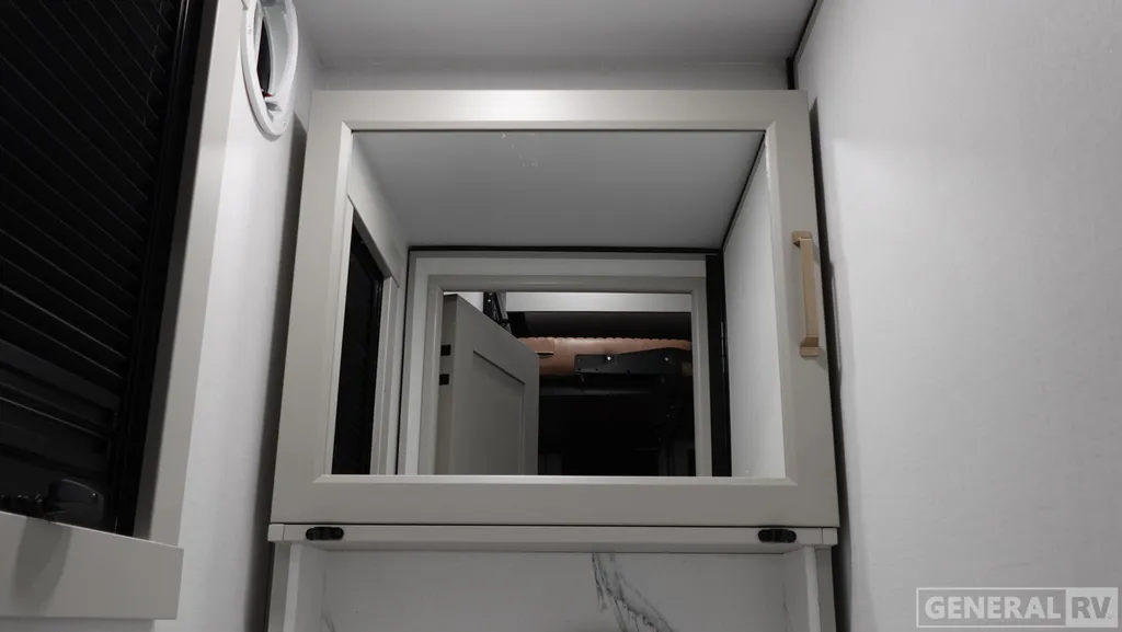 2026 Brinkley Model G 3950, Photos photo 35