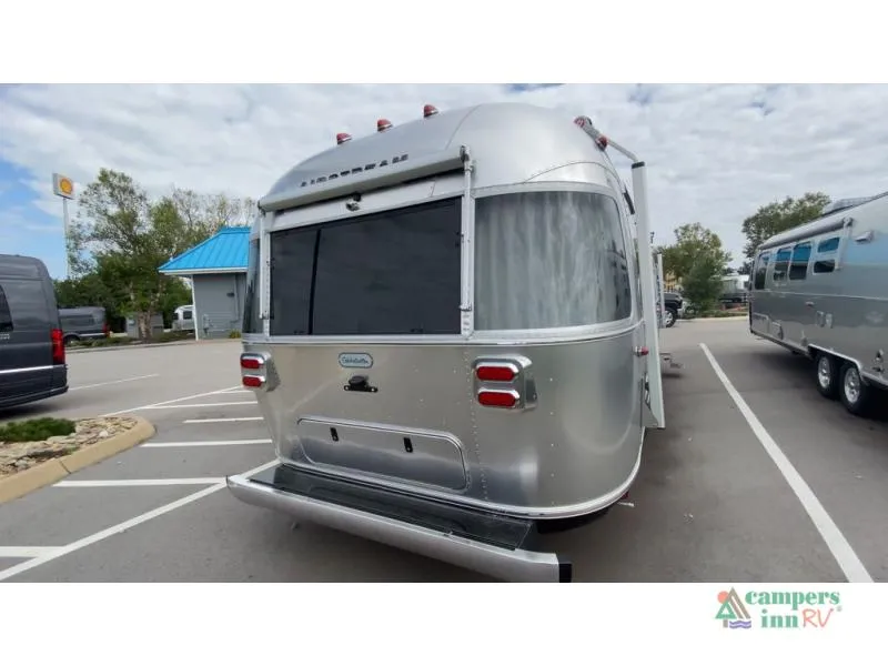 2026 Airstream Globetrotter 30RB Twin - Photo 4