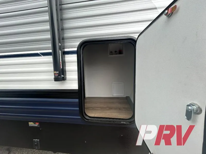 2026 Palomino Puma 32BHFS - Photo 3