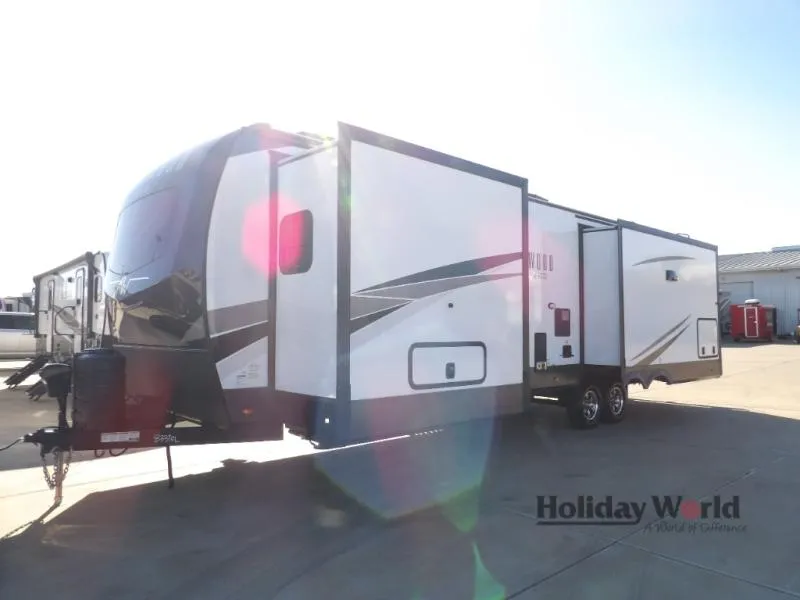 2025 Forest River Rockwood Signature 8337RL - Photo 3