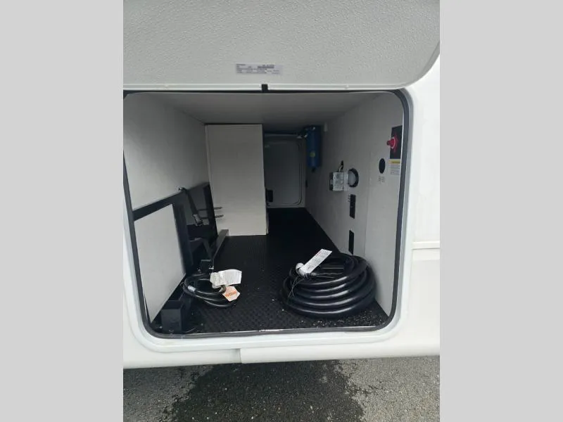 2027 Jayco Eagle 312BHOK - Photo 4