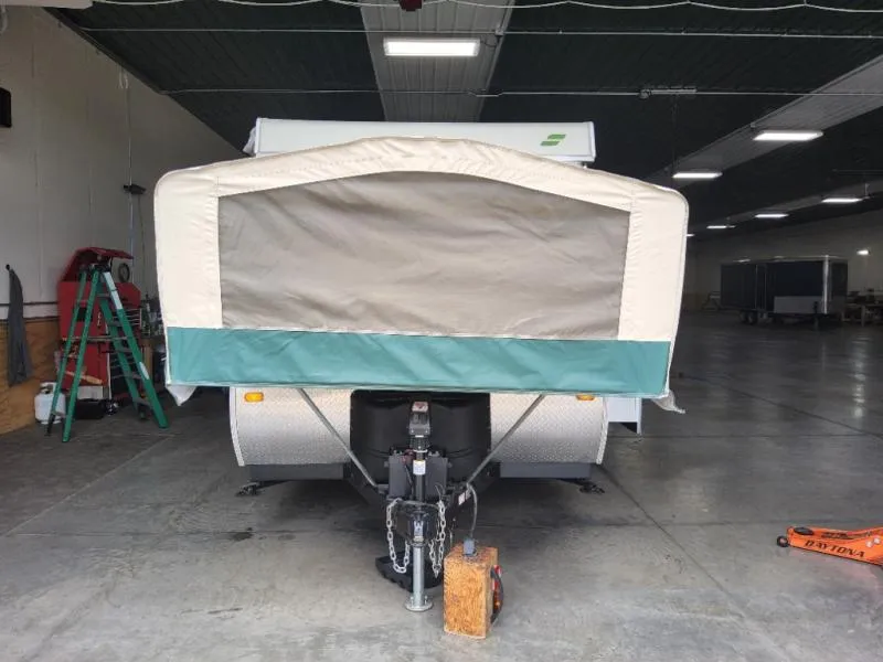 2012 Starcraft Comet Used    1224 - Photo 2