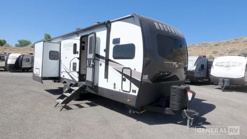 2023 Forest River Rockwood Signature 8264BHS - Photo 2