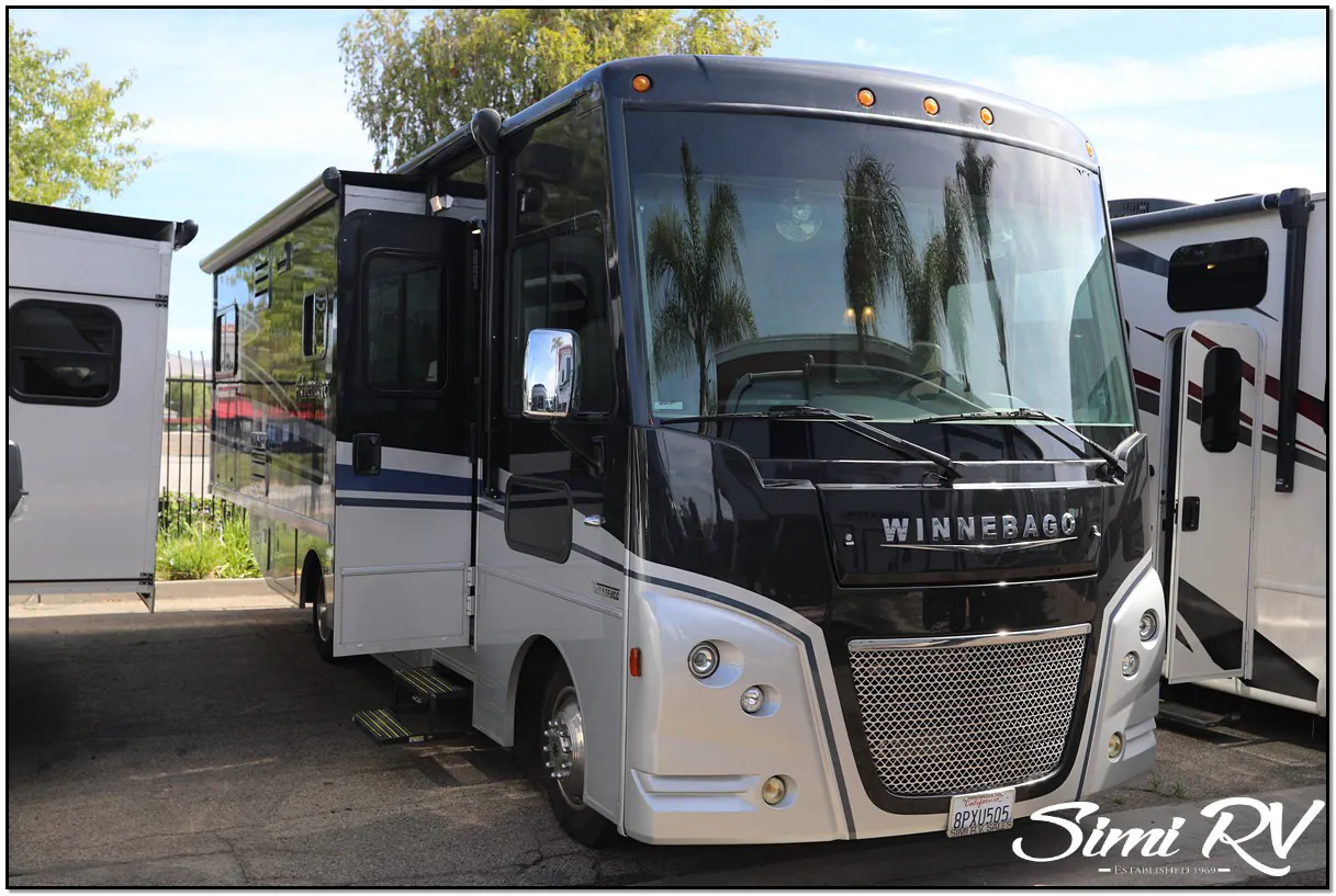 2020 Winnebago Adventurer 27N - Photo 2
