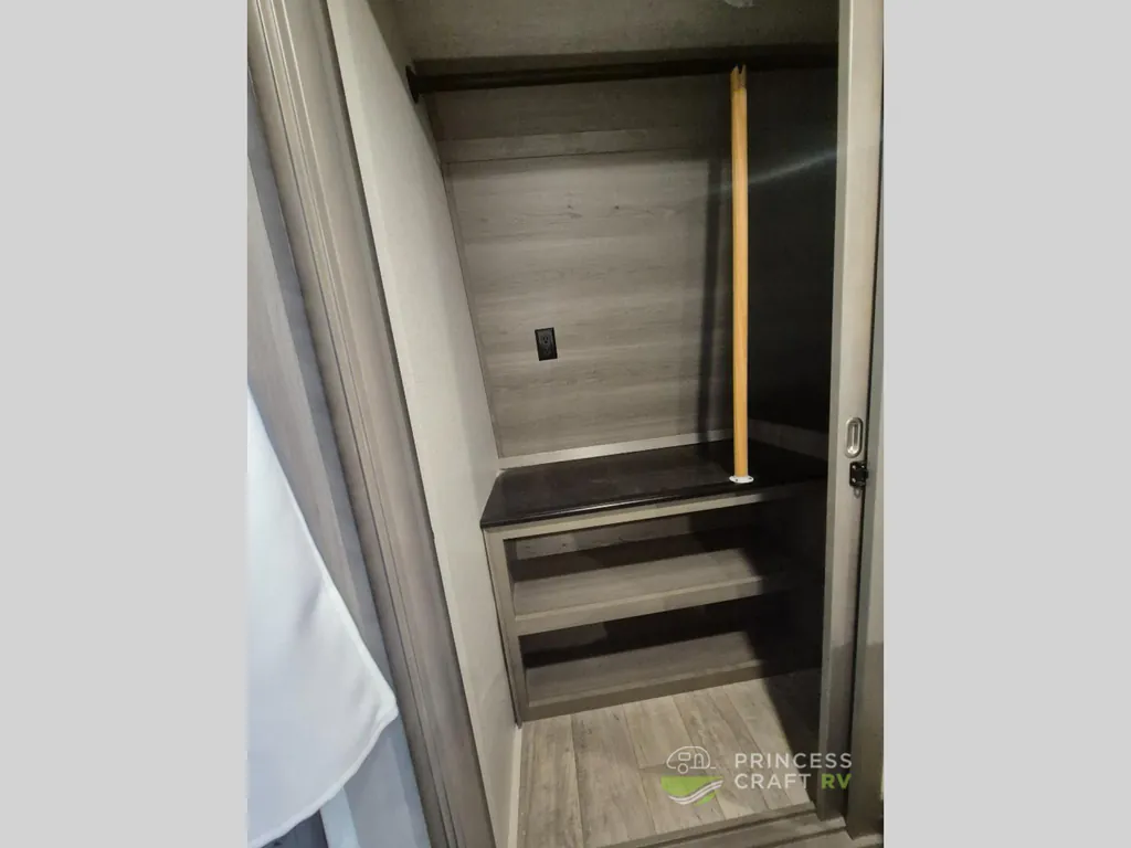 2021 Keystone Montana 3231CK, Photos photo 45