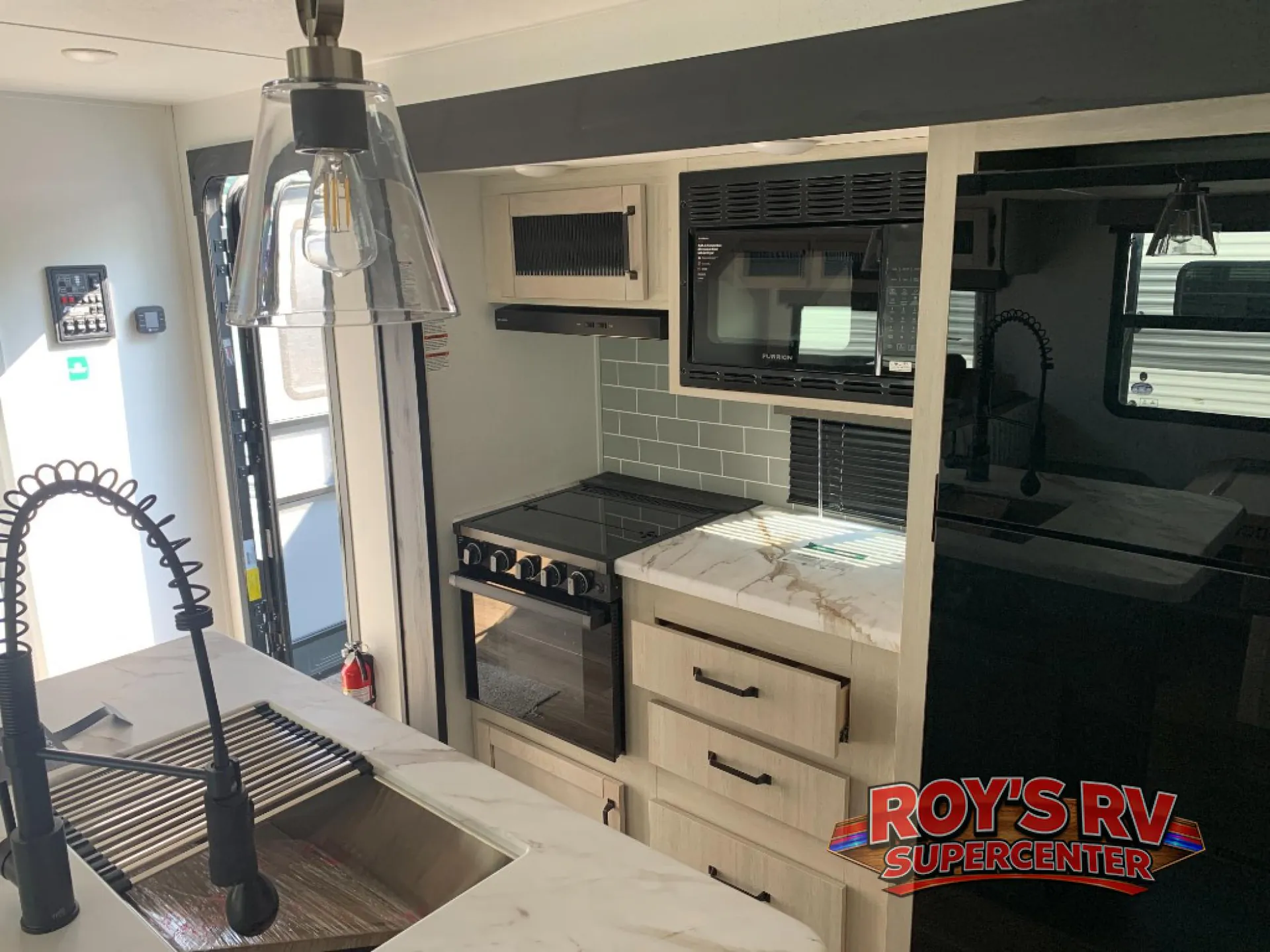 2027 Forest River Puma 32BHFS — Photo 7