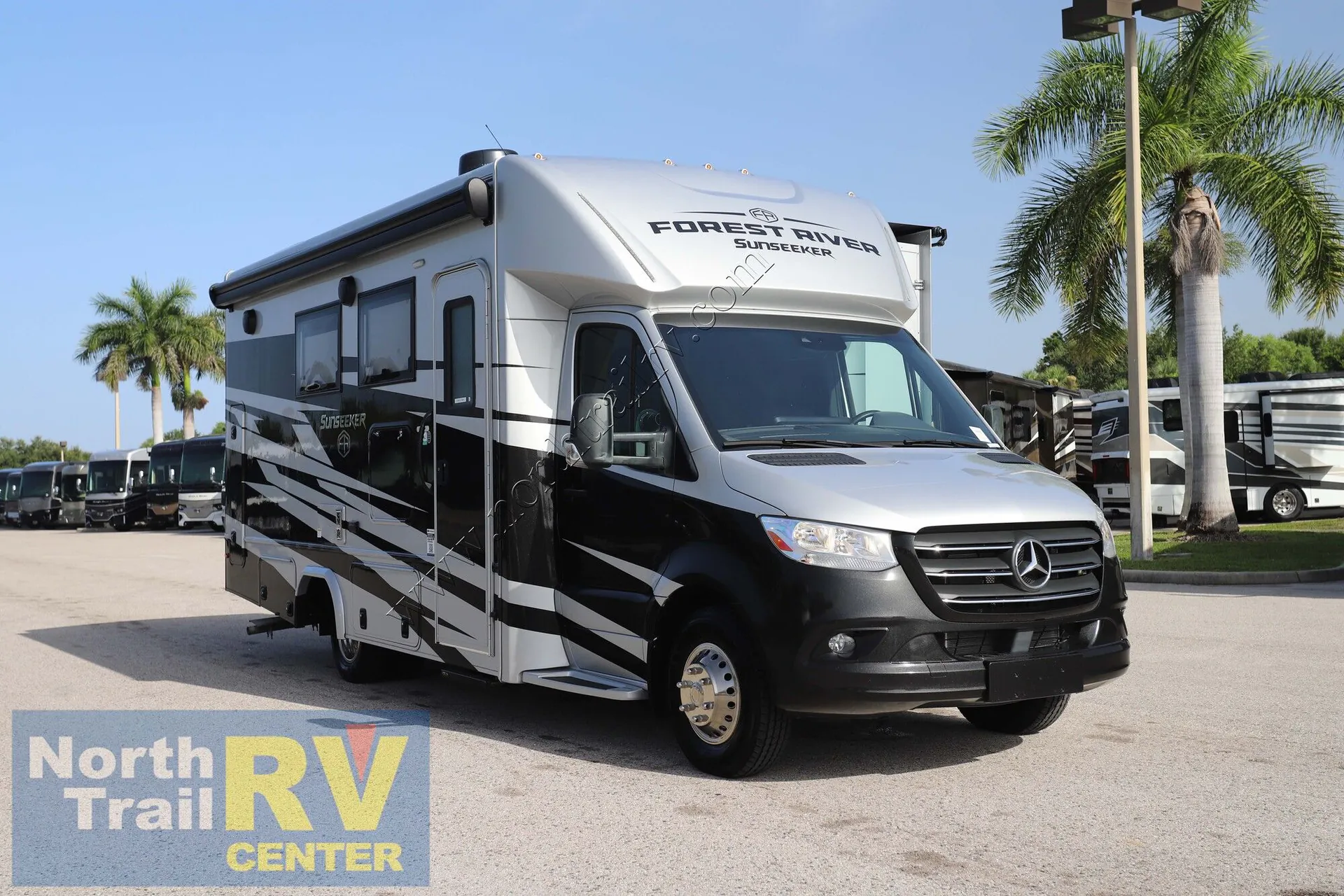 2025 Forest River Sunseeker 2400 MBS - Photo 2