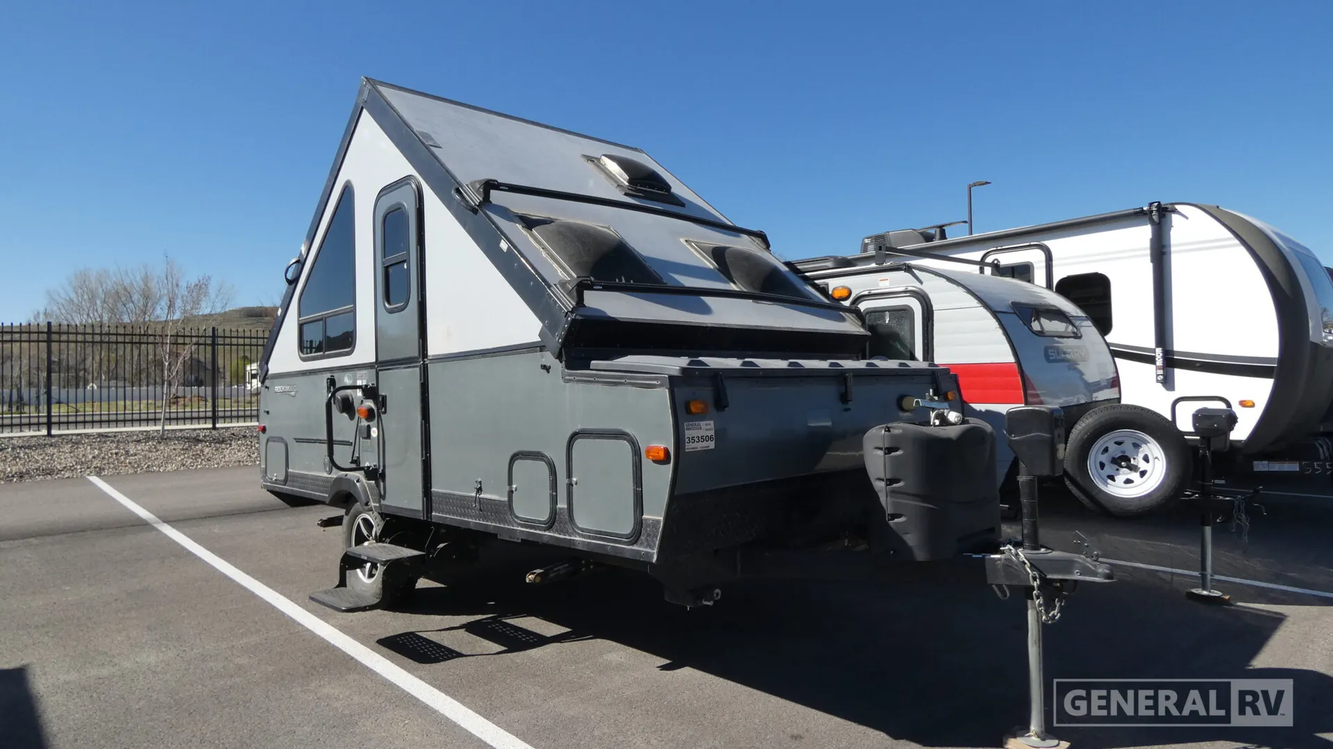 2018 Forest River Rockwood A122S - Photo 2