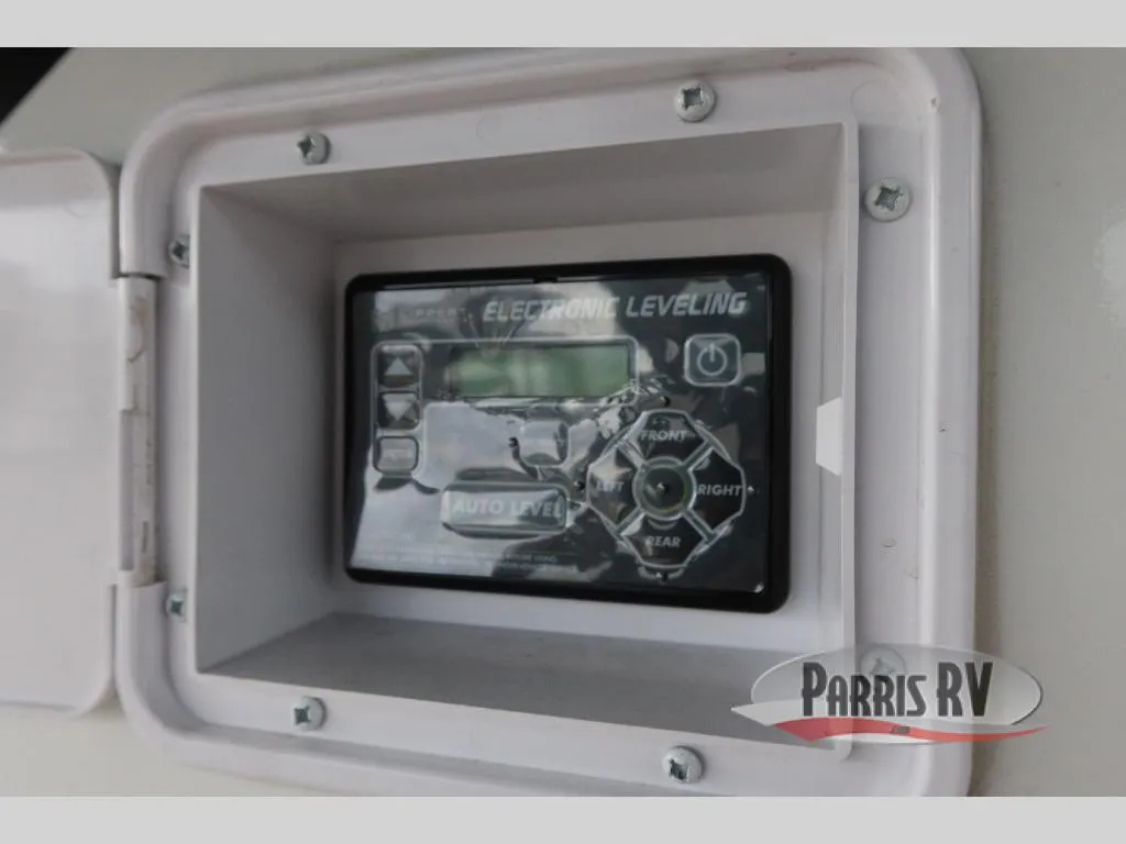 2026 Alliance RV Valor 37V11 - Photo 3