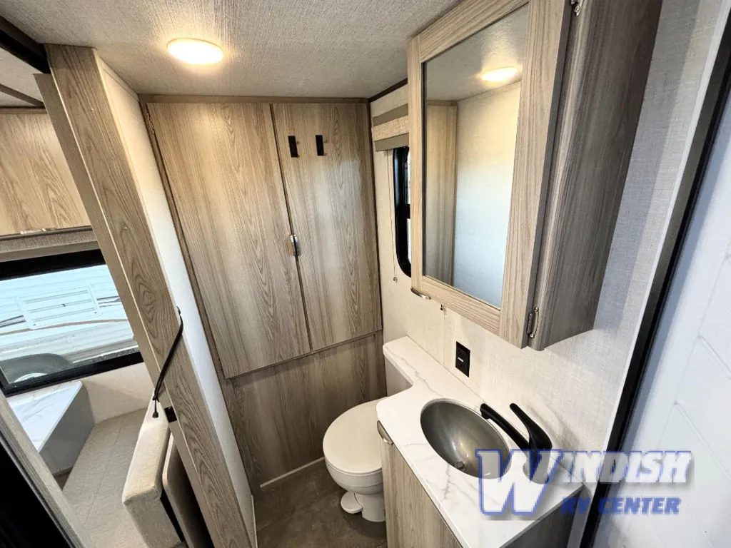 2025 Forest River Wildwood FSX 167RBK, Photos photo 6