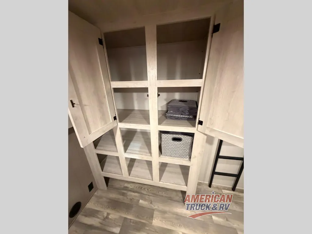 2023 Forest River Cardinal 36MB, Photos photo 43