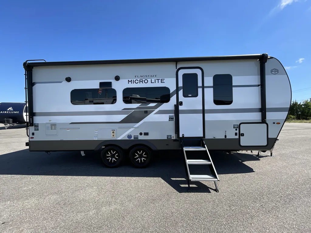 2026 Forest River Flagstaff Micro Lite 25FBT, Photos photo 5