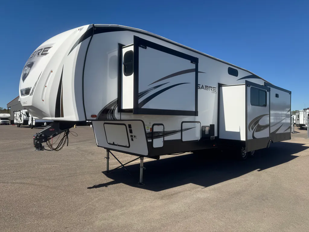 2022 Forest River Sabre 36BHQ, Photos photo 4