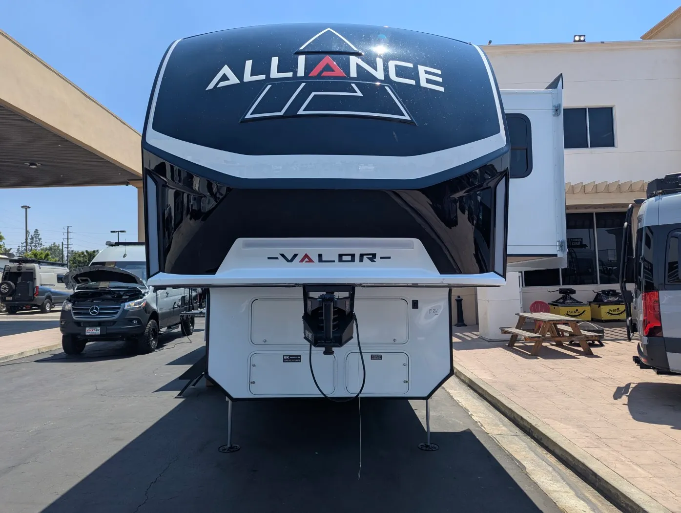 2026 Alliance RV Valor 42V14 - Photo 3