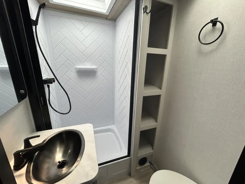 2027 Forest River Vibe 2900KB, Photos photo 23