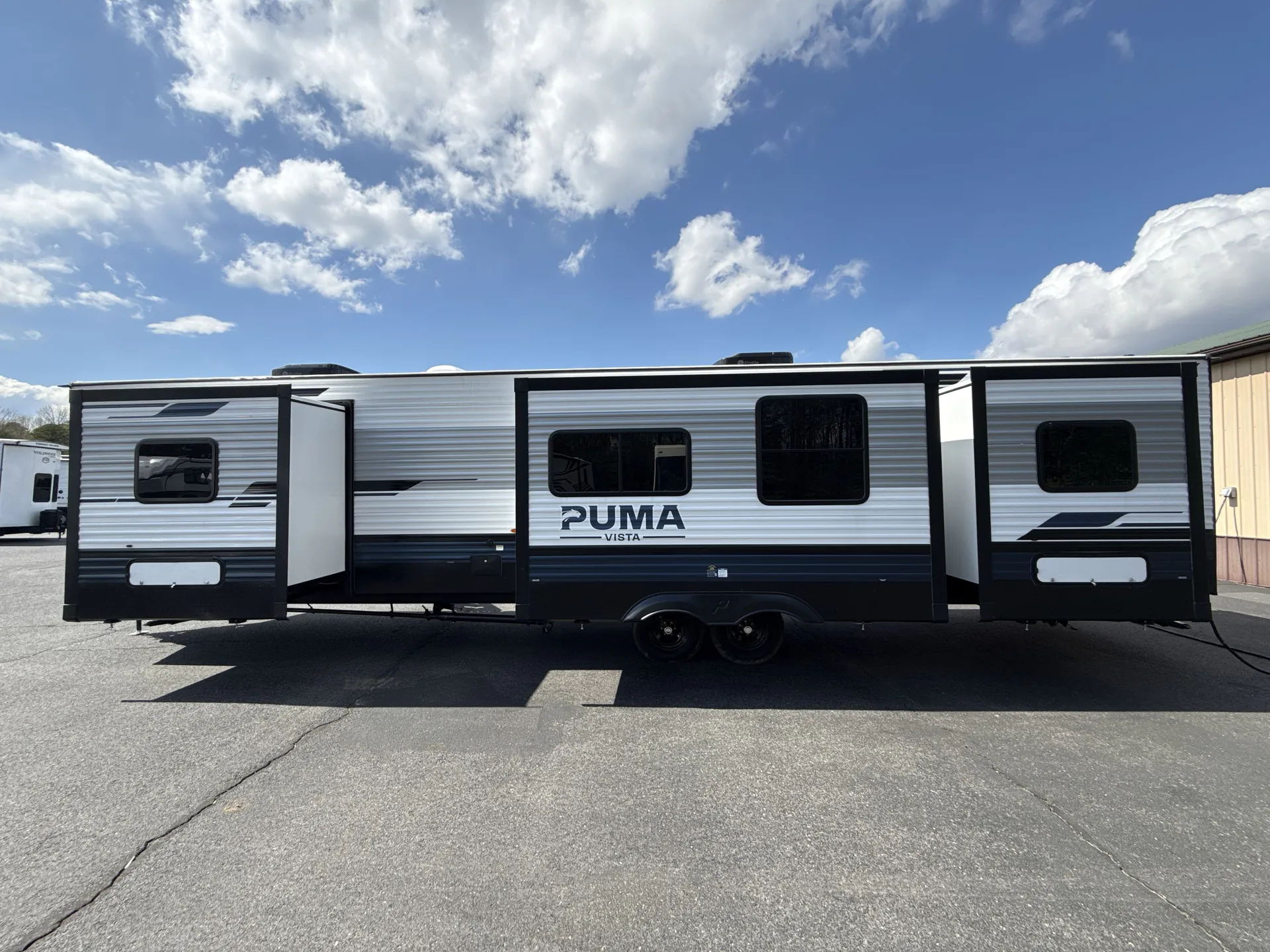 2026 Forest River Puma Vista 39DBT — off campside