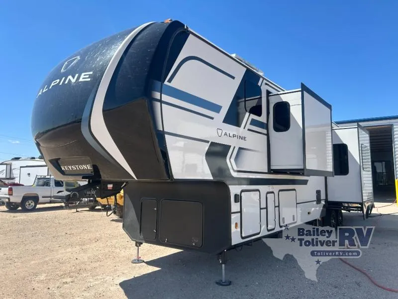 2026 Keystone Alpine 3910RK - Photo 2