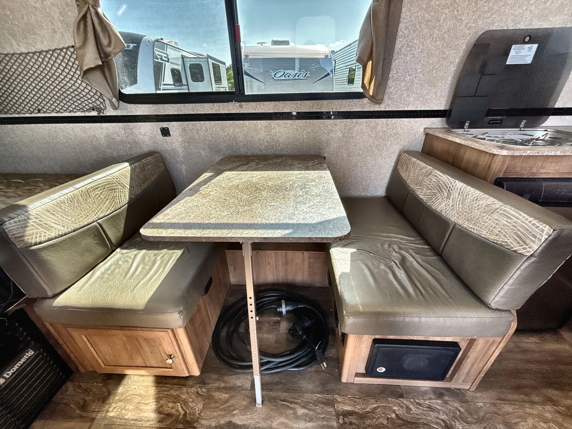 2017 Forest River Flagstaff Hard Side T21FKHW — living area main