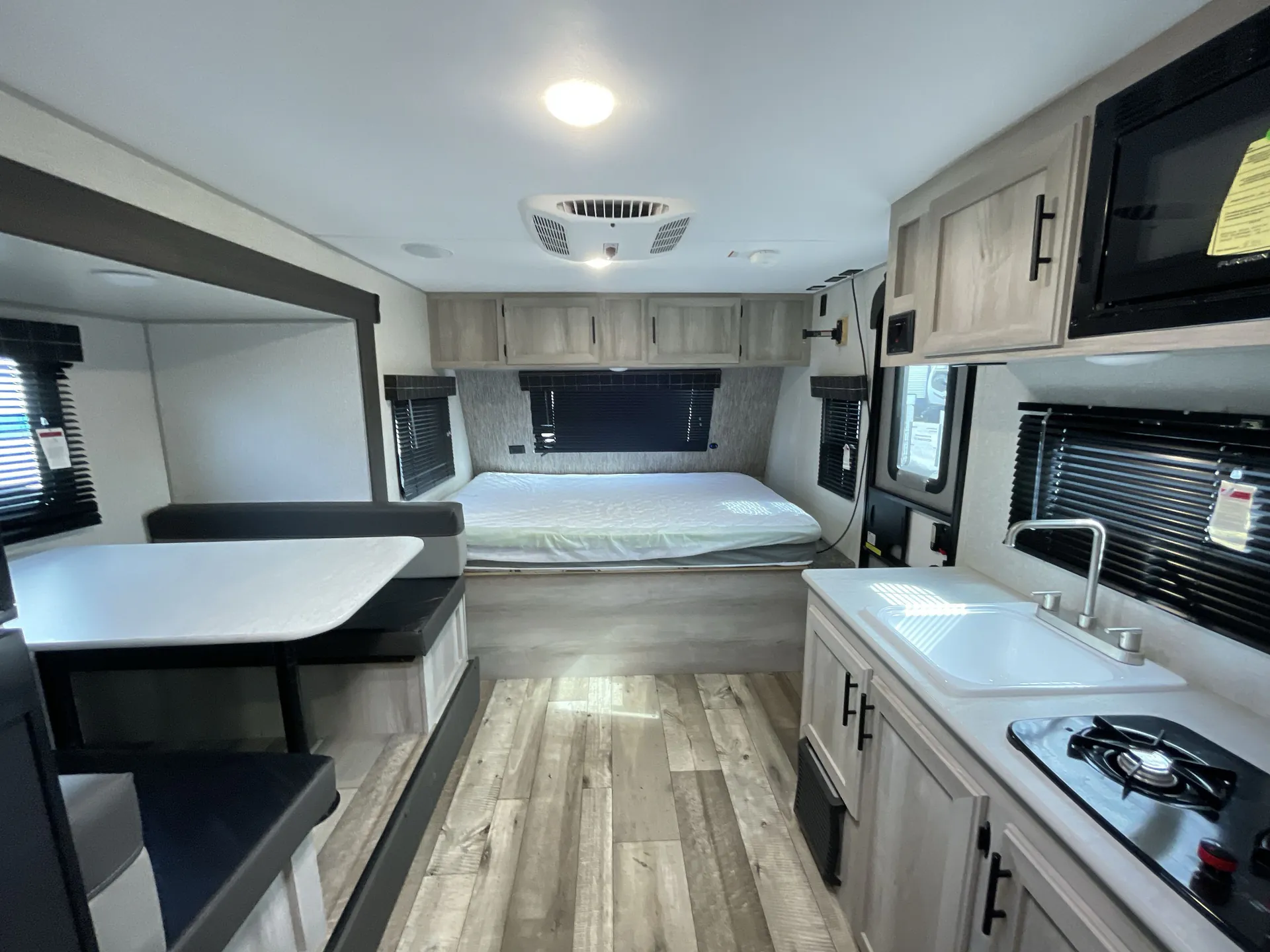 2022 K-Z Rv Sportsmen Classic 191BHK - Photo 4
